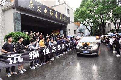 袁隆平最新粮食研究及其家庭温馨日常